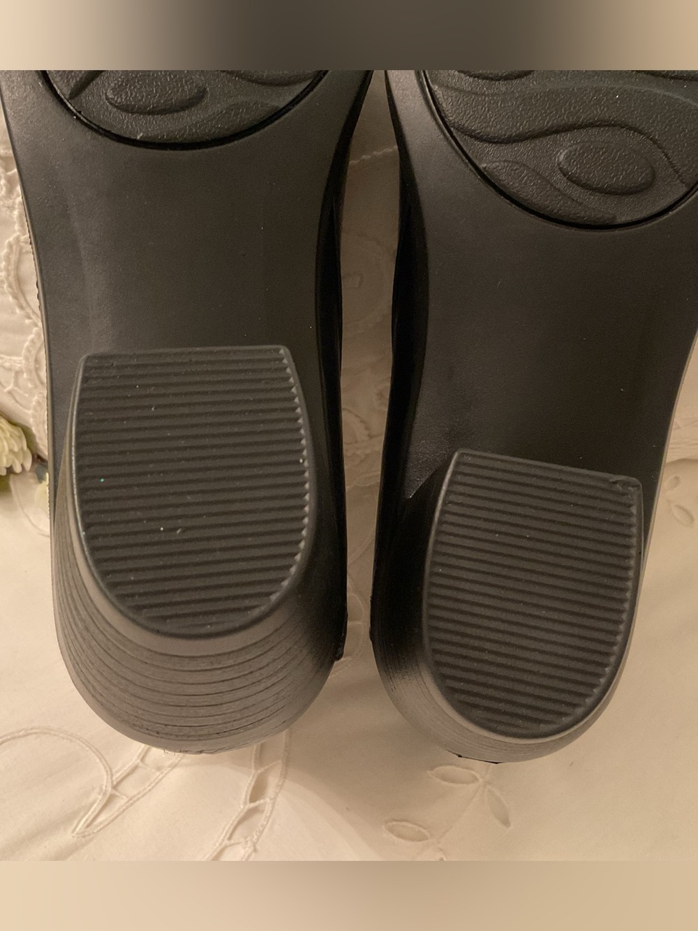 NEW WITHOUT TAGS EASY STREET “MORGANA” COMFORT WAVE BLACK ANKLE BOOTS SIZE 8M - Picture 14 of 16
